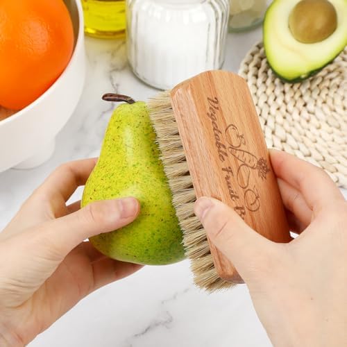 VEGETABLE BRUSH FOR KITCHEN ADVENTURES