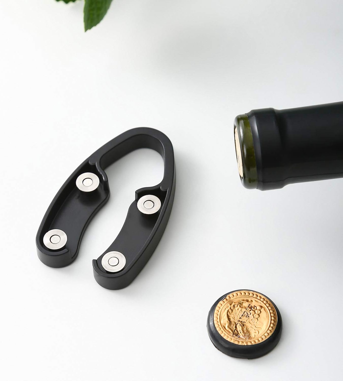 Effortlessly Remove Wine Foil