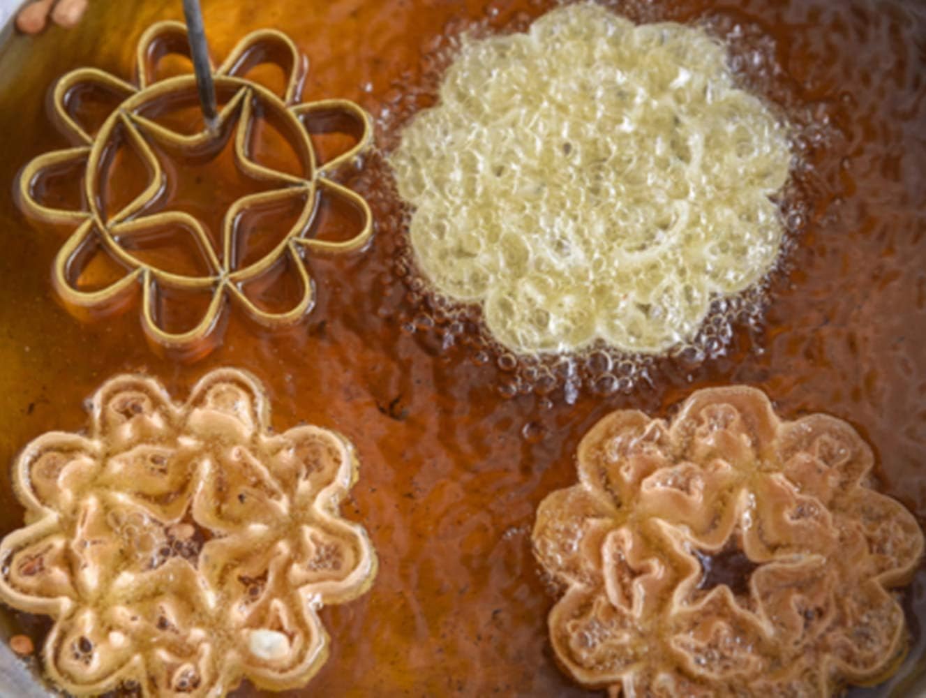 Cozinest Thai Dessert dok jok flower mold Thailand traditional biscuits