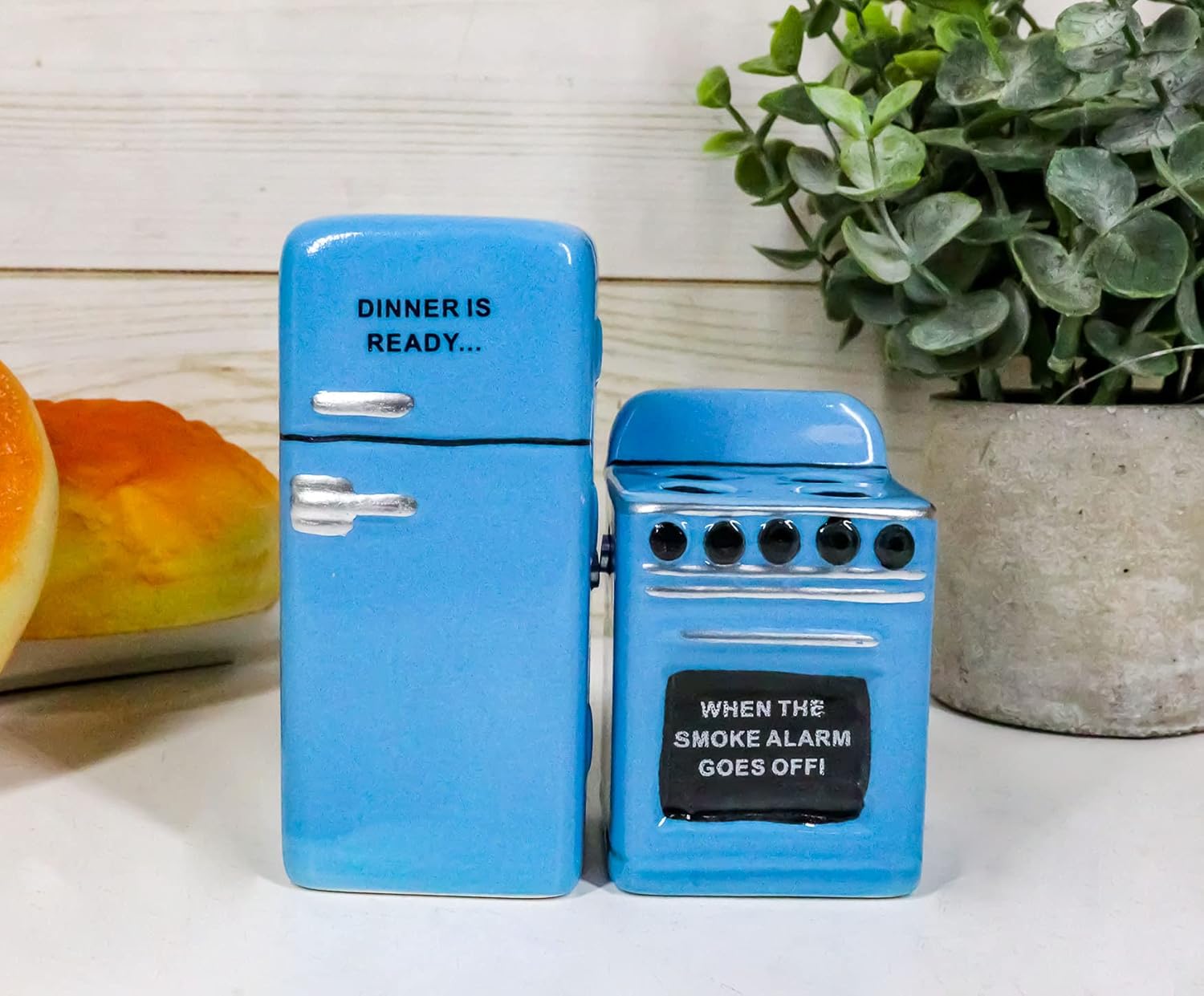 Ebros Retro Blue Fridge and Stove Salt and Pepper Shakers Set
