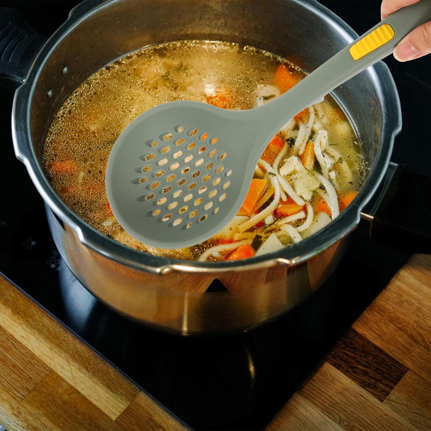 Bestoay Food Grade Silicone Scoop Strainer