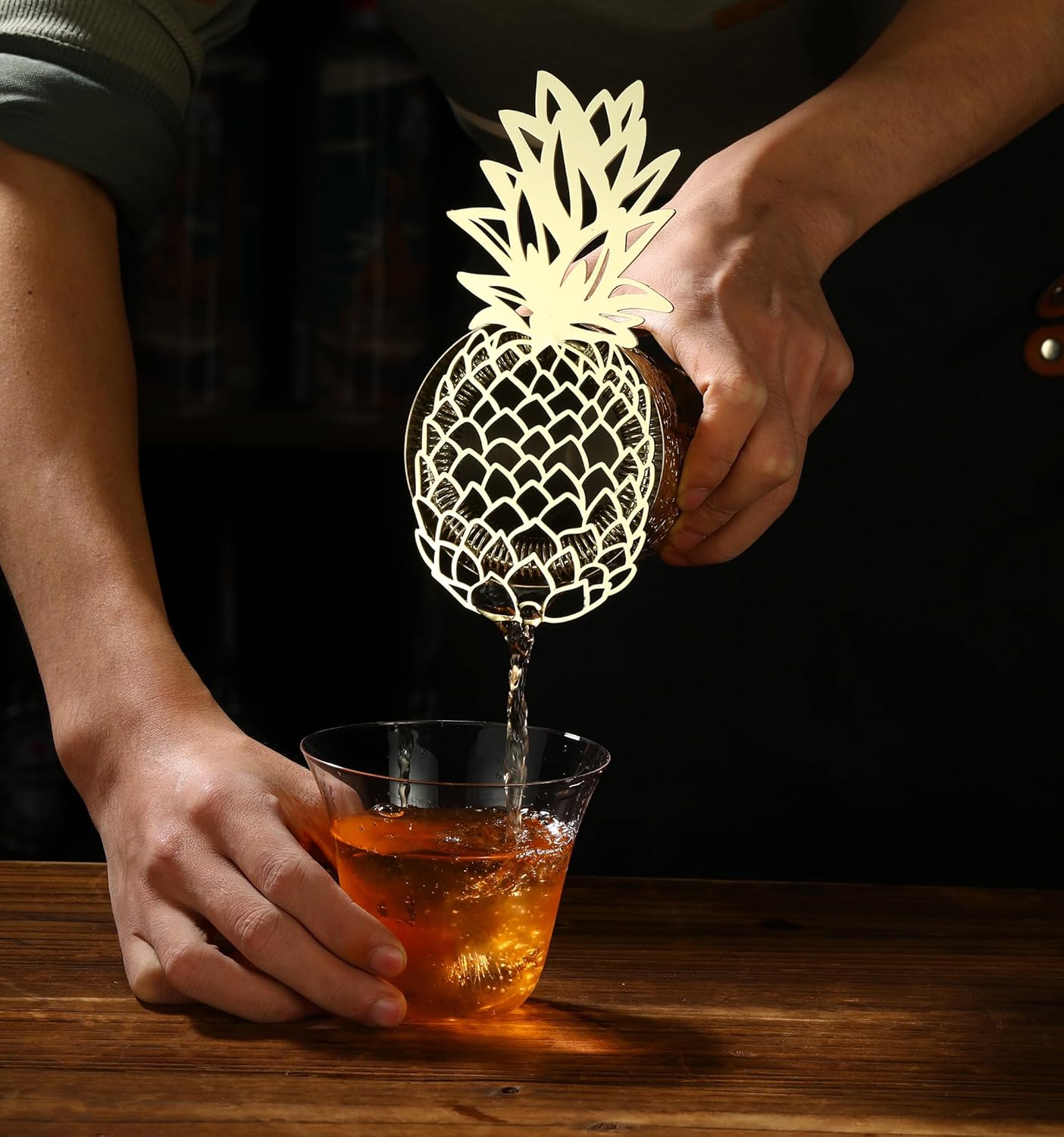 Cocktail Geek Pineapple Design Cocktail Strainer